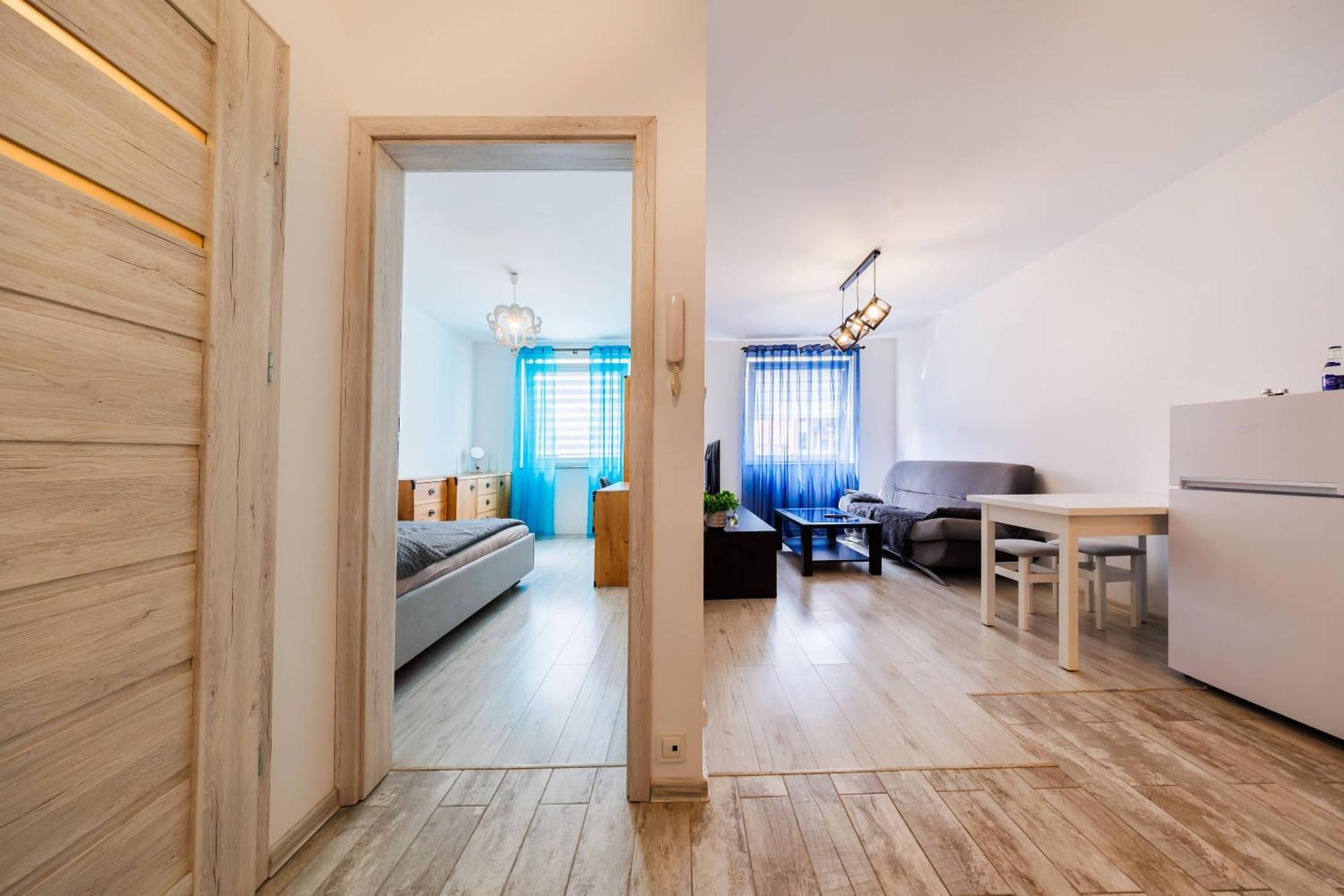 Cozy New Town Apartment- Centre Apartamento
